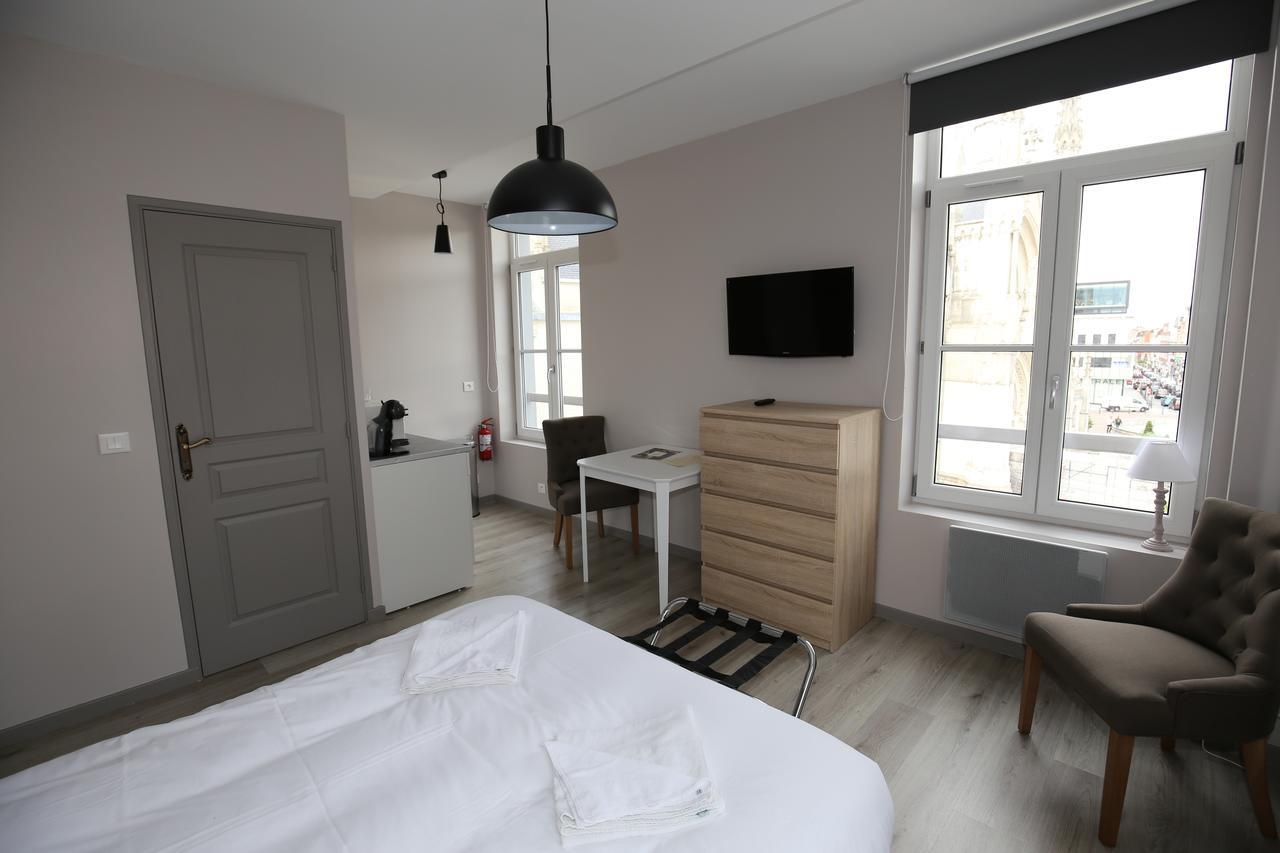 L'Hotel De France ルーベ エクステリア 写真